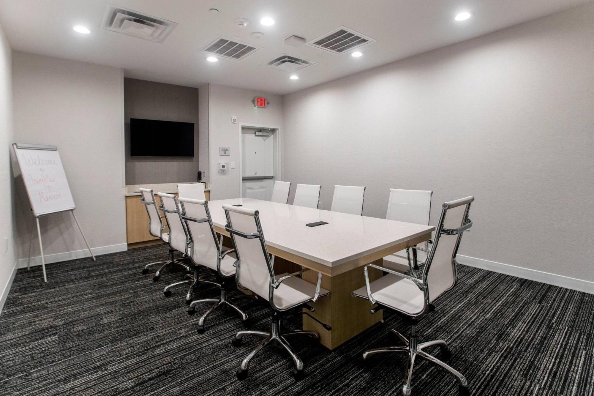 Towneplace Suites By Marriott Conroe Esterno foto