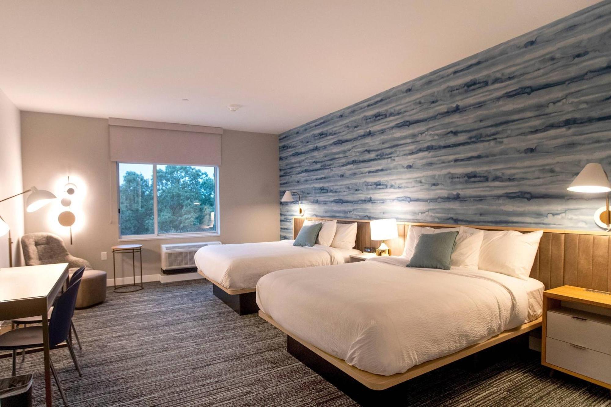 Towneplace Suites By Marriott Conroe Esterno foto